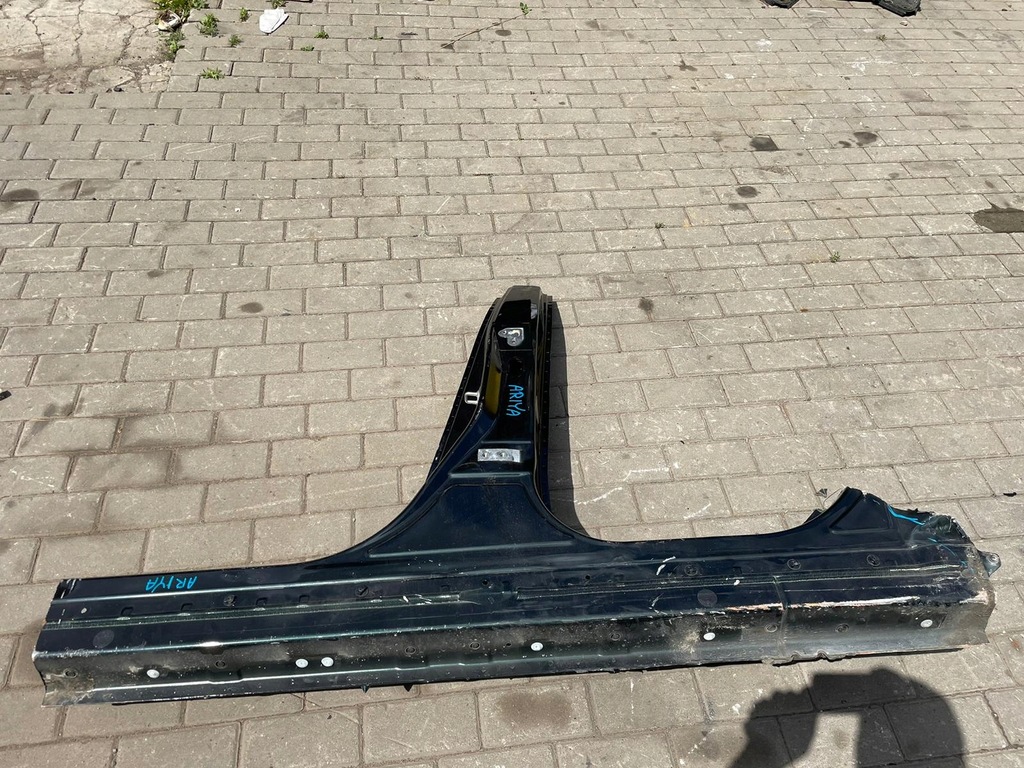 фото №1, Nissan ariya блок двигателя левый перед порог