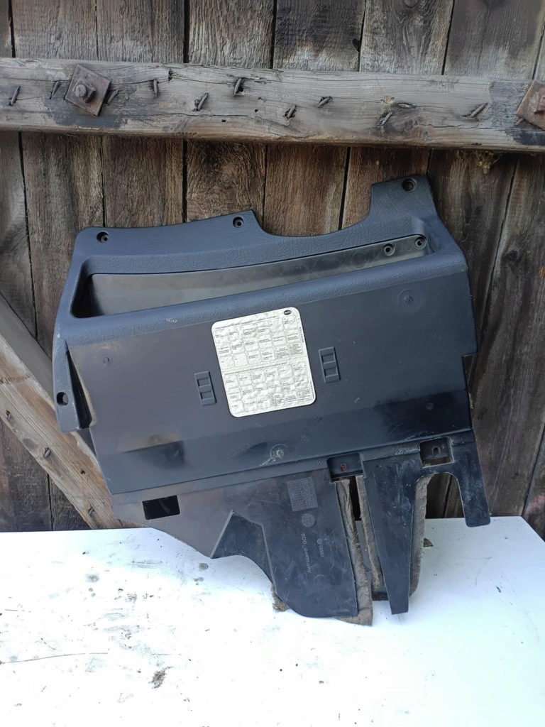 фото №4, Бардачок водія audi 80 b4