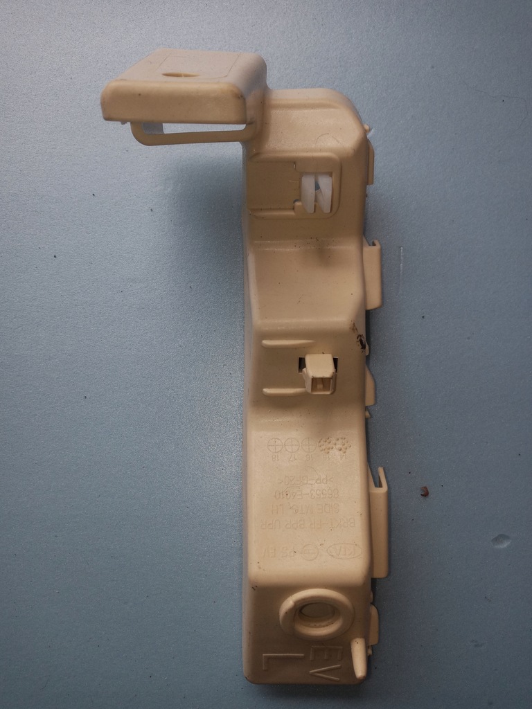 фото №1, Kia ev soul направляющая бампера левый перед