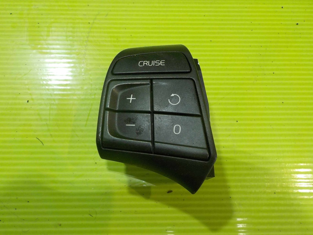 фото №1, Volvo c70 ii 07r переключатель руля 30739638