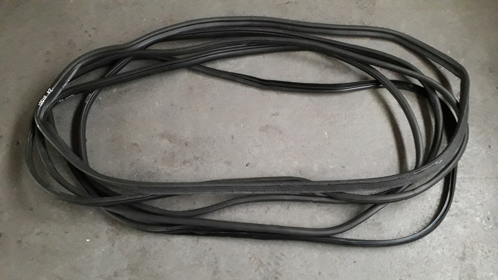 фото №1, Hyundai i20 iii 2020- прокладка кузовная дверь