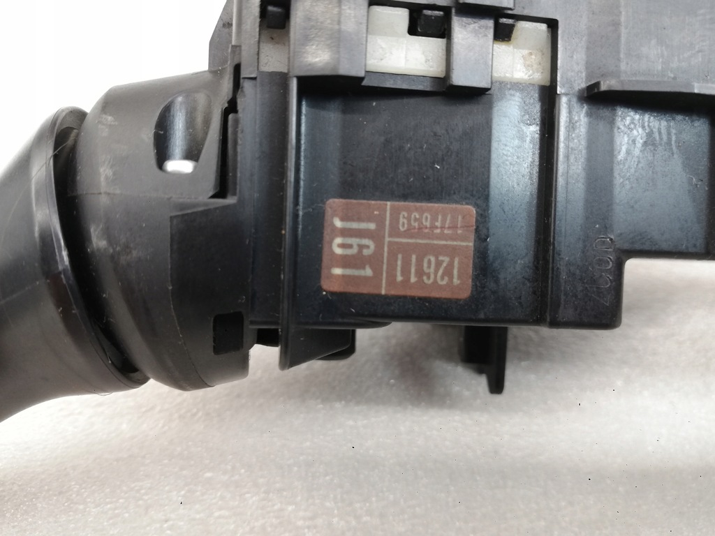 фото №7, Toyota iq prius verso переключатель поворотники рычаг