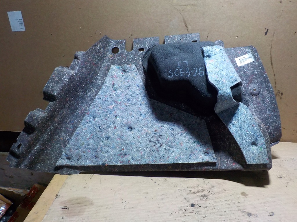 фото №3, Обшивка багажника левый renault scenic iii 10r.