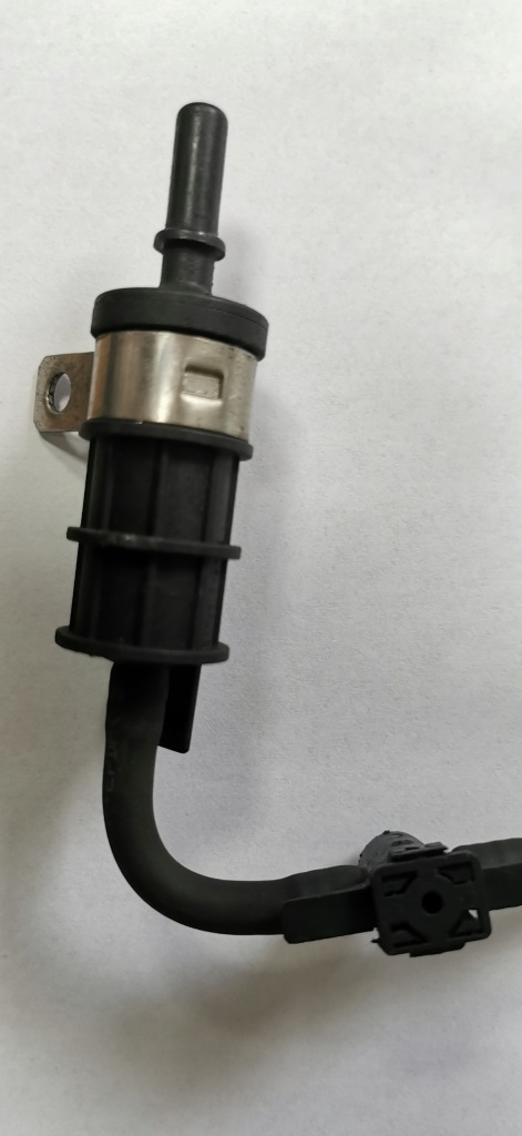 фото №3, Шланг зливний упорскування renault trafic 2.0 dci