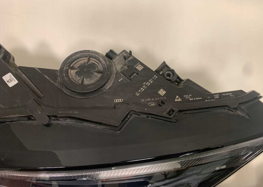 Комплект лампа перед audi q7 4m рестайлінг  full led Недорого