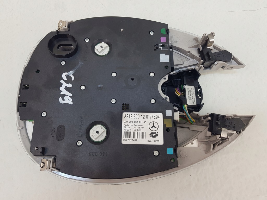 фото №4, Mercedes cls c219 лампа освещение салона перед