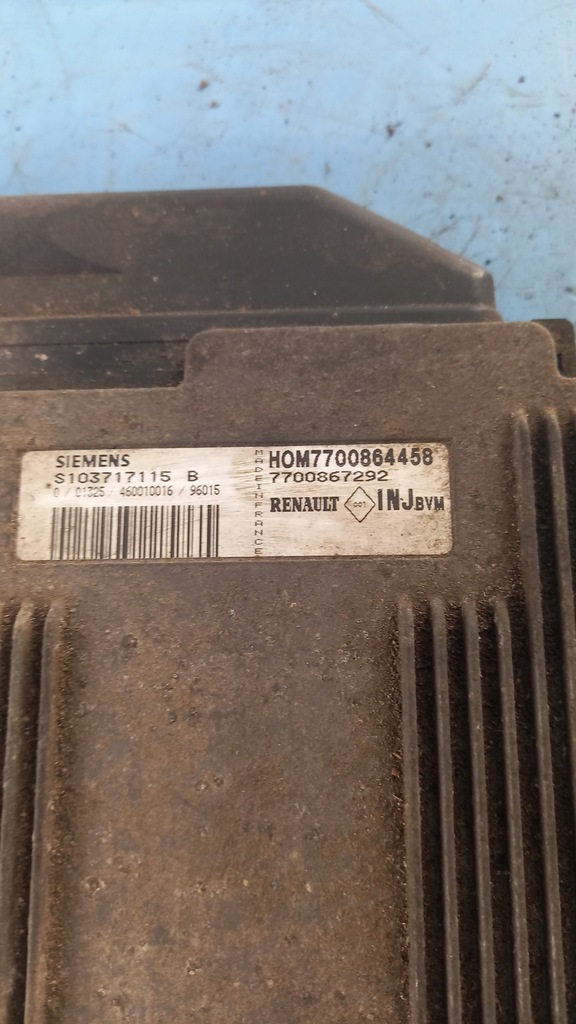 фото №2, Бортовой компьютер двигателя renault laguna i 96r