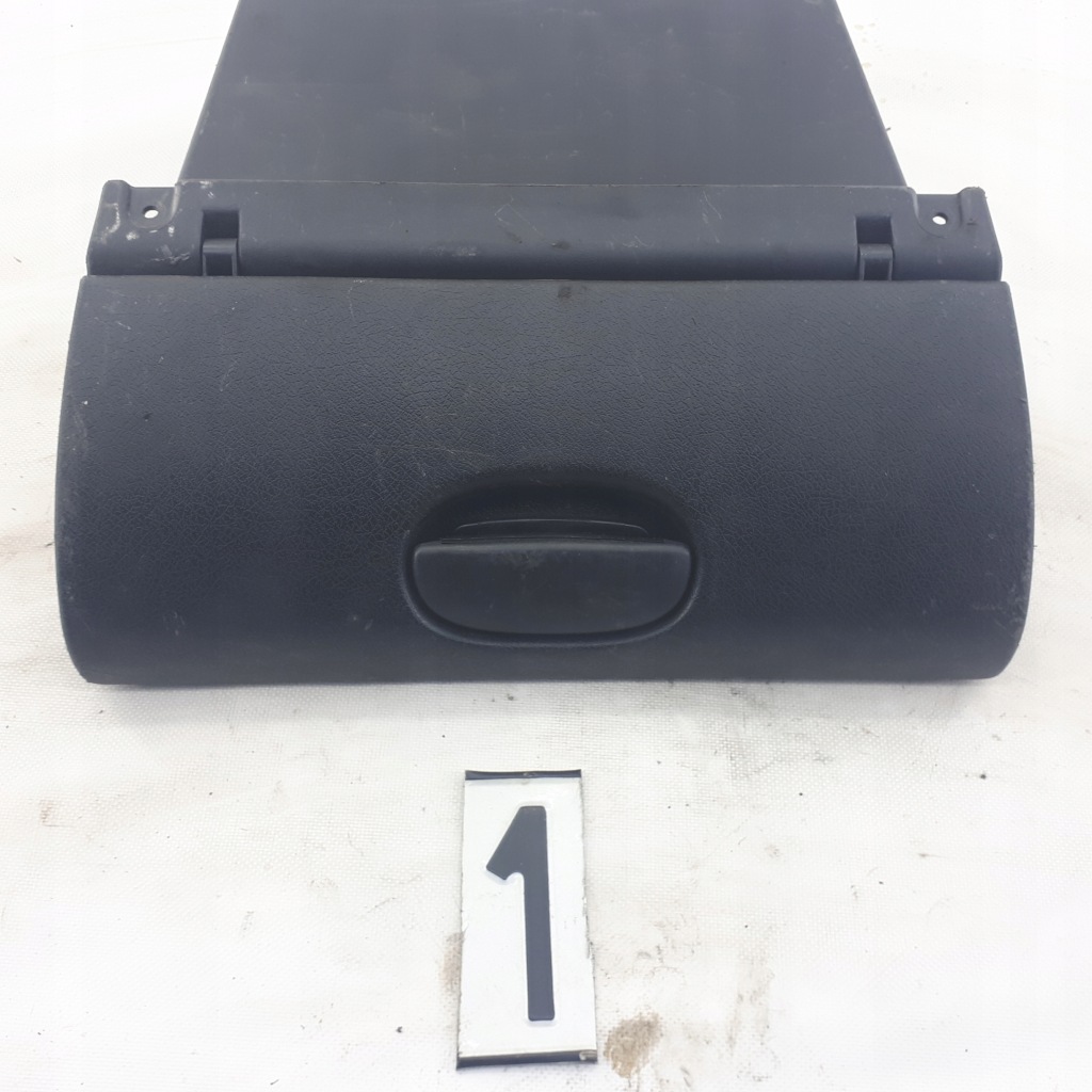 фото №1, Opel corsa b бардачок пасажира 90481723