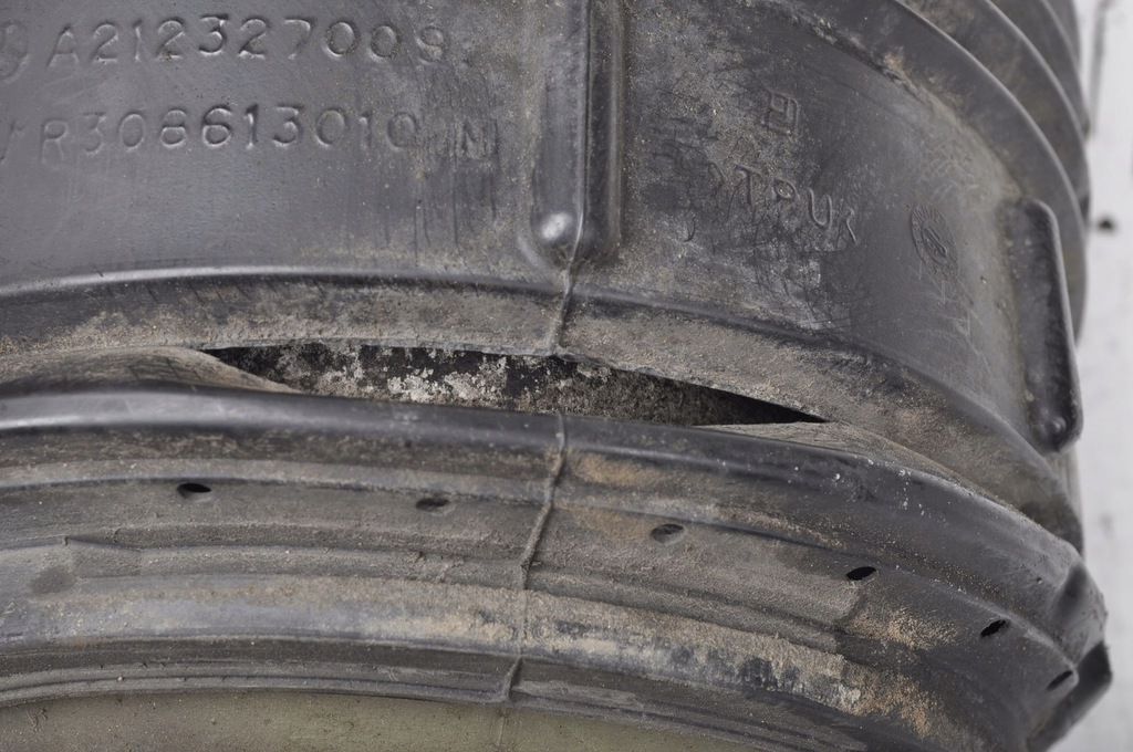 фото №8, Mercedes w212 amg подушка подвеска левая