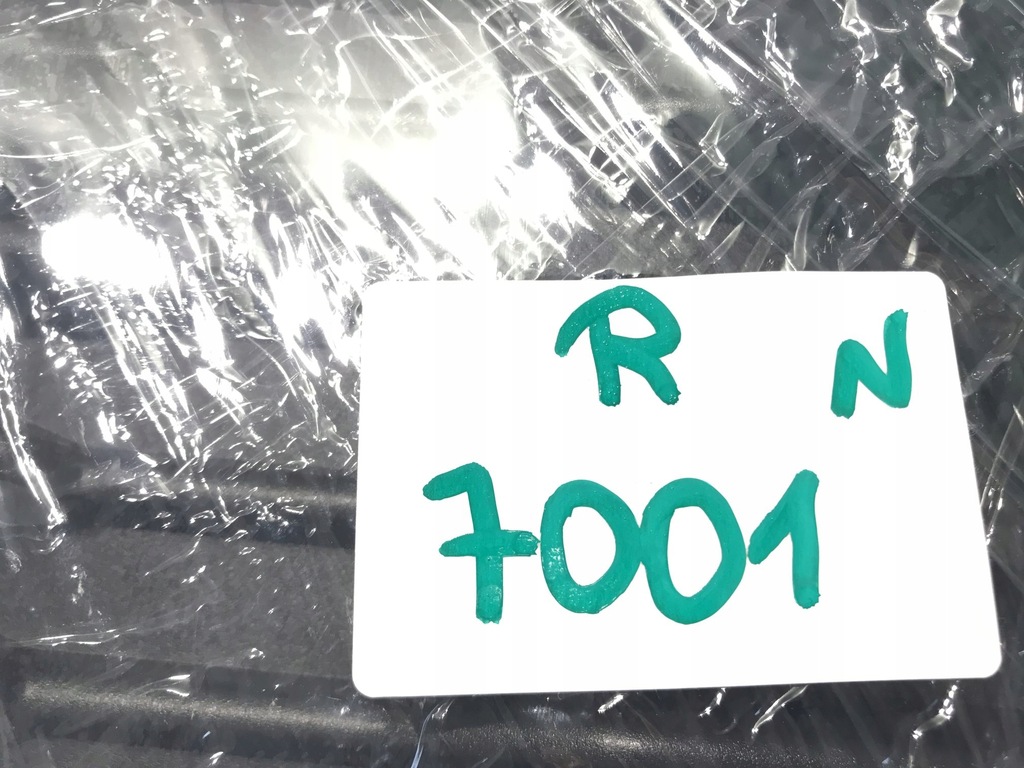 фото №9, Решётка бампера правая audi a6 c8 4k0807682e