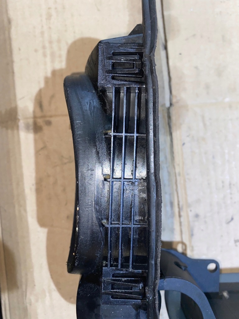 фото №11, Audi a4 b8 lx5x кришка заливної пального 8k0809999a