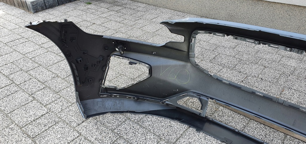 фото №8, Volvo s60 v60 iii r-design 18- бампер перед c368