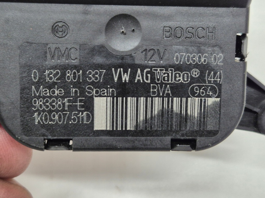 фото №8, Vw golf v touran caddy octavia ii altea toledo моторчик крышка отопителя