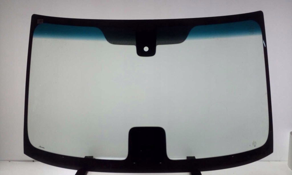 Купить Стекло лобовое передняя mercedes sprinter swb 2024- датчик камера оригинальная