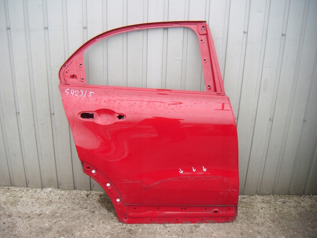 Fiat 500x дверь правый  задняя Цена