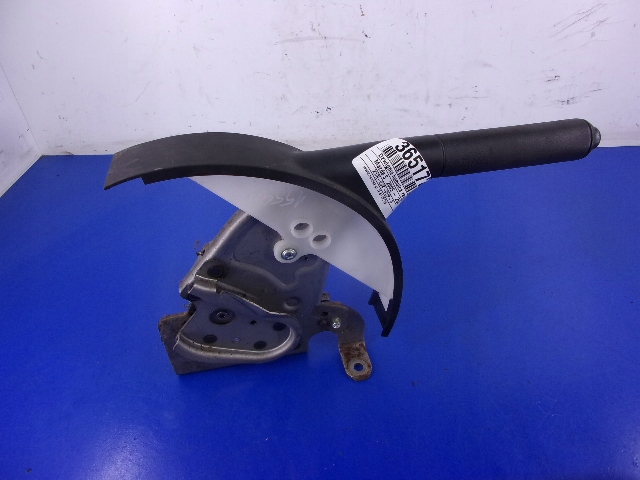 фото №1, Mazda 5 cr рычаг тормоза ручного ручной