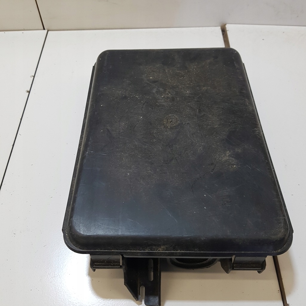 фото №1, Корпус модуля комфорту volkswagen passat b5 8d0927355a