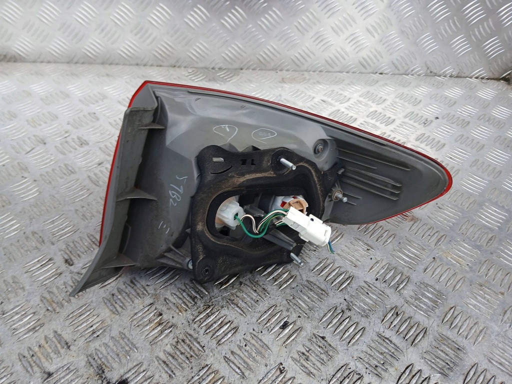 фото №7, Toyota corolla e15 лампа ліва задня задня sedan 2007r