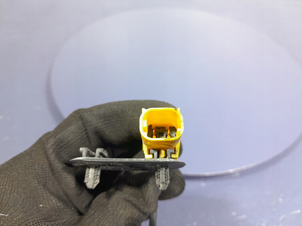 фото №5, Bmw 5 f10 f11 патрон пиротехнический капот правый 7263056