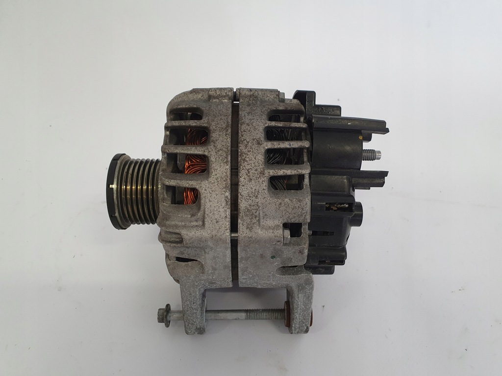 фото №2, Генератор renault clio v 19- 1.0 tce