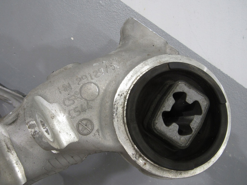 фото №11, Audi e-tron gt подрамник подвеска задняя