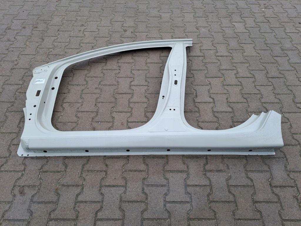 Купити Рама стовпчик  поріг лівий hyundai i20 3 2020 - bdb оригінал