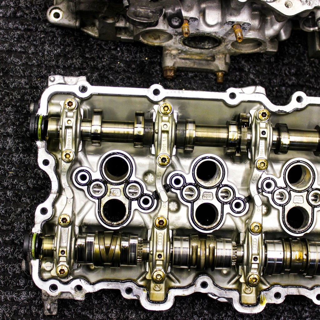 фото №7, Audi q5 sq5 2018 правая сторона головка двигателя 06m103404af