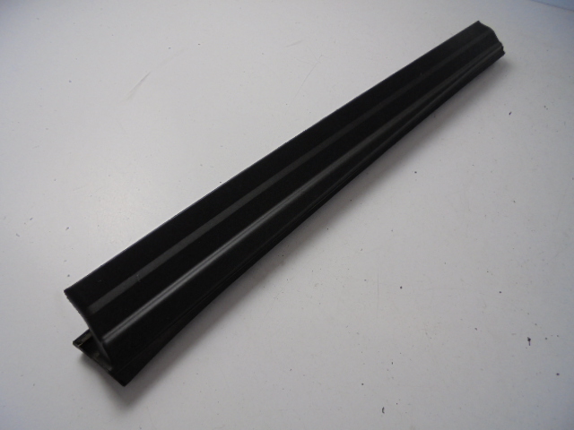 фото №1, Молдинг дверь правый перед lexus nx 14-21