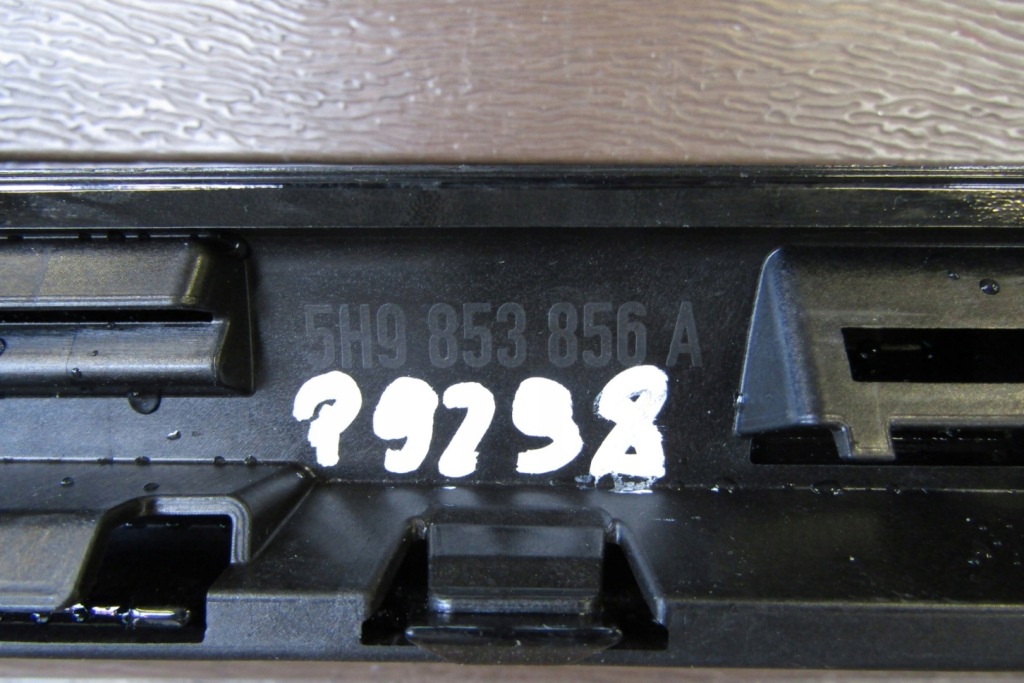 фото №5, Молдинг порог правая vw golf 8 5h9 r line kombi