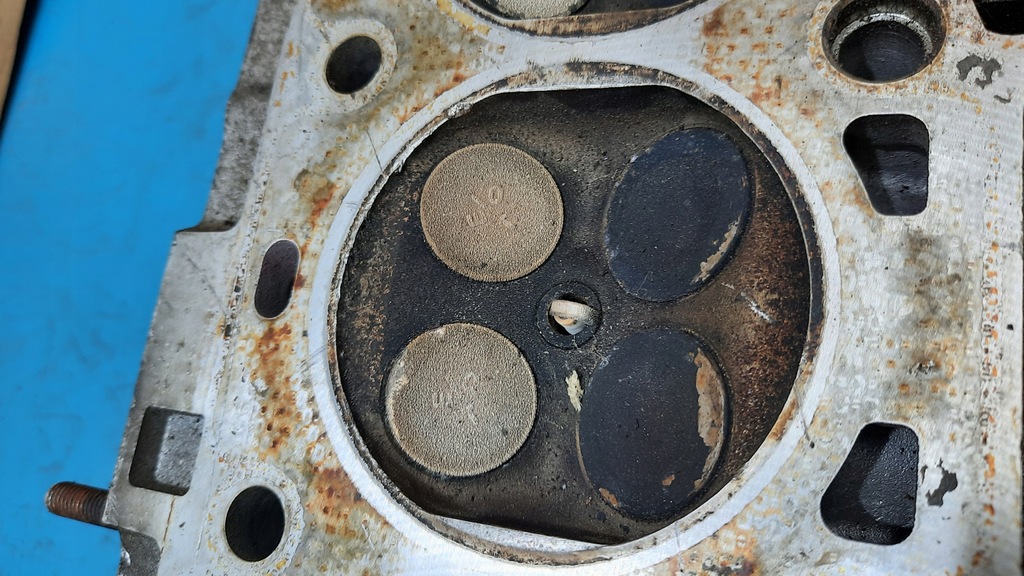 фото №5, Головка двигуна 1001837 volvo s60 v70 2.4b 140km