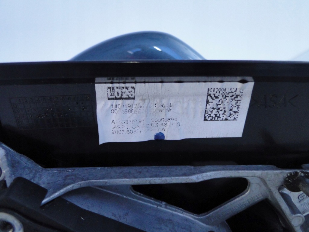 Mercedes gla 156 x156 зеркало левая 16pin ассистент Оригинал