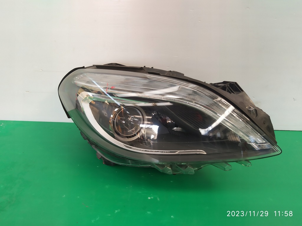 фото №1, Лампа правий перед mercedes b-klasa w246 a2468207861