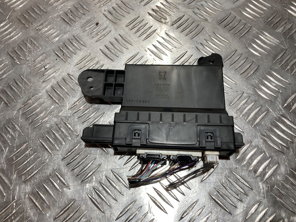фото №1, Блок управления кондиционера toyota prius iv 15-