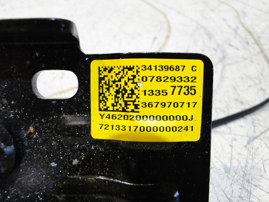 фото №12, Кліпса замок ременів задня opel adam 13357735