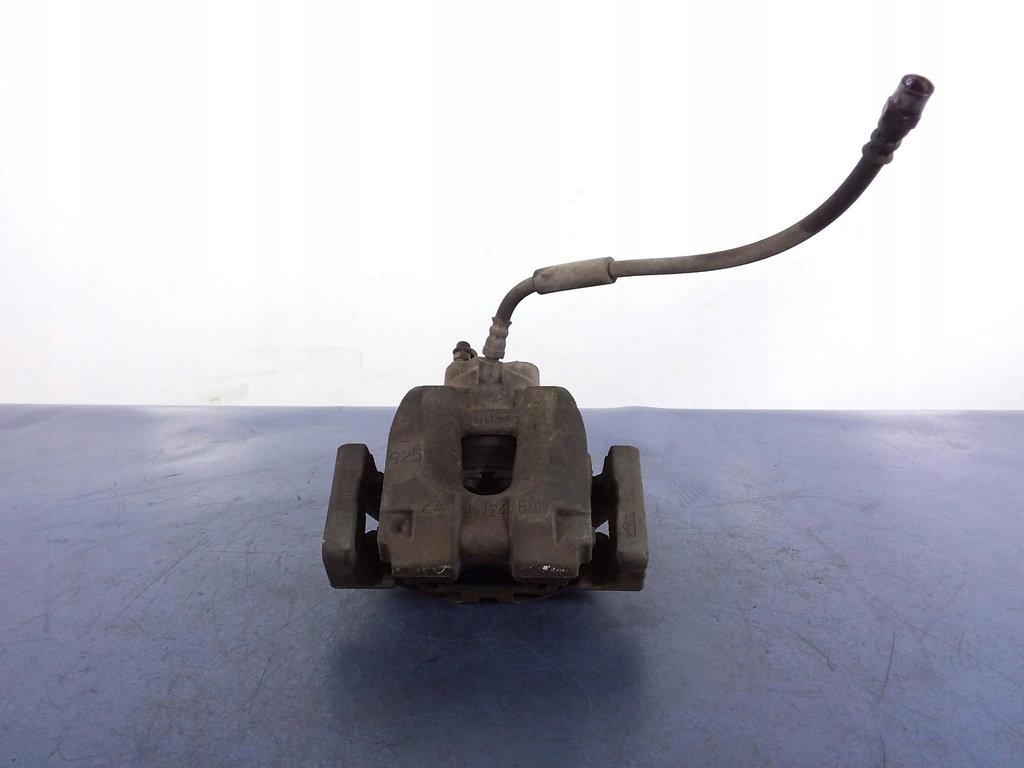 фото №1, Bmw 7 f01 f02 супорт скоба задня правий 44/24