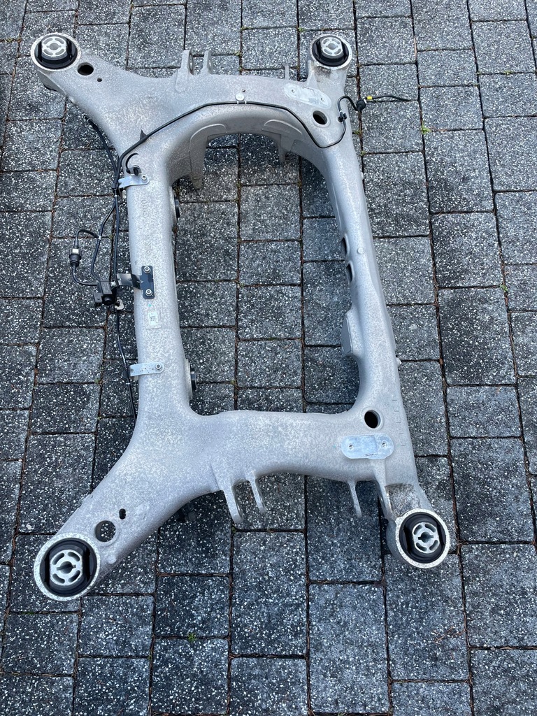 фото №1, Подрамник подрамник задняя alfa romeo giulia qv