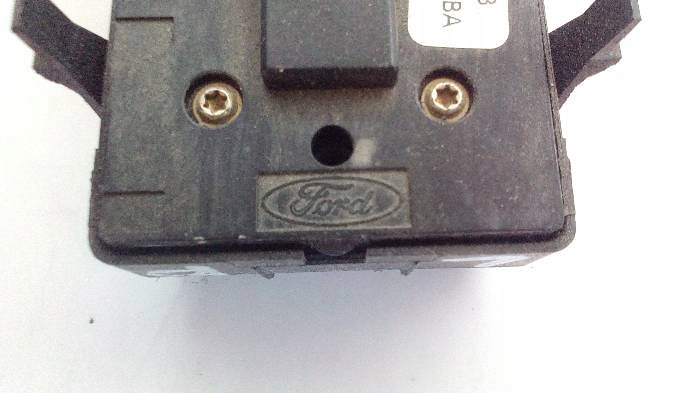 фото №8, Панель скло лівий перед ford mondeomk3 3s7t14a132ba