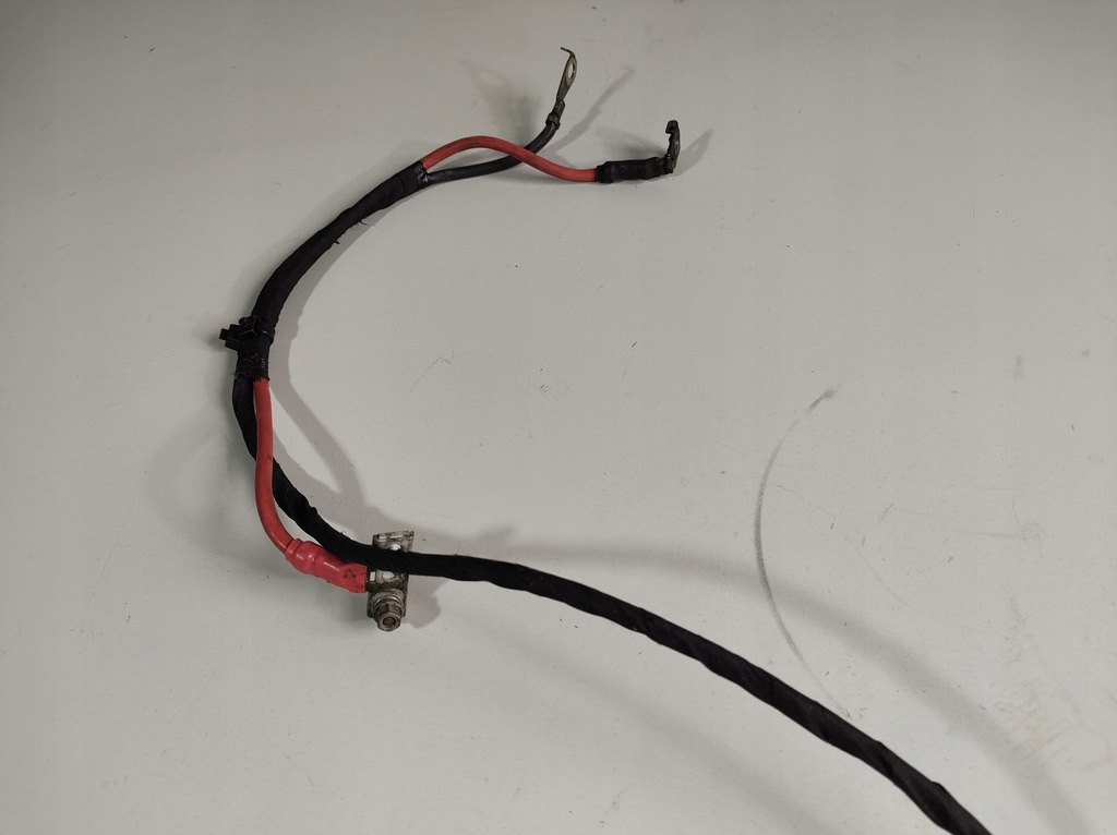 фото №10, Jeep compass 2.2d 13r- клемма аккумулятор