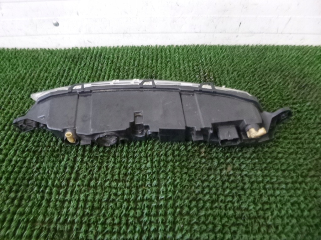 C4 picasso 2 фара левая перед led 9676036580 Недорого