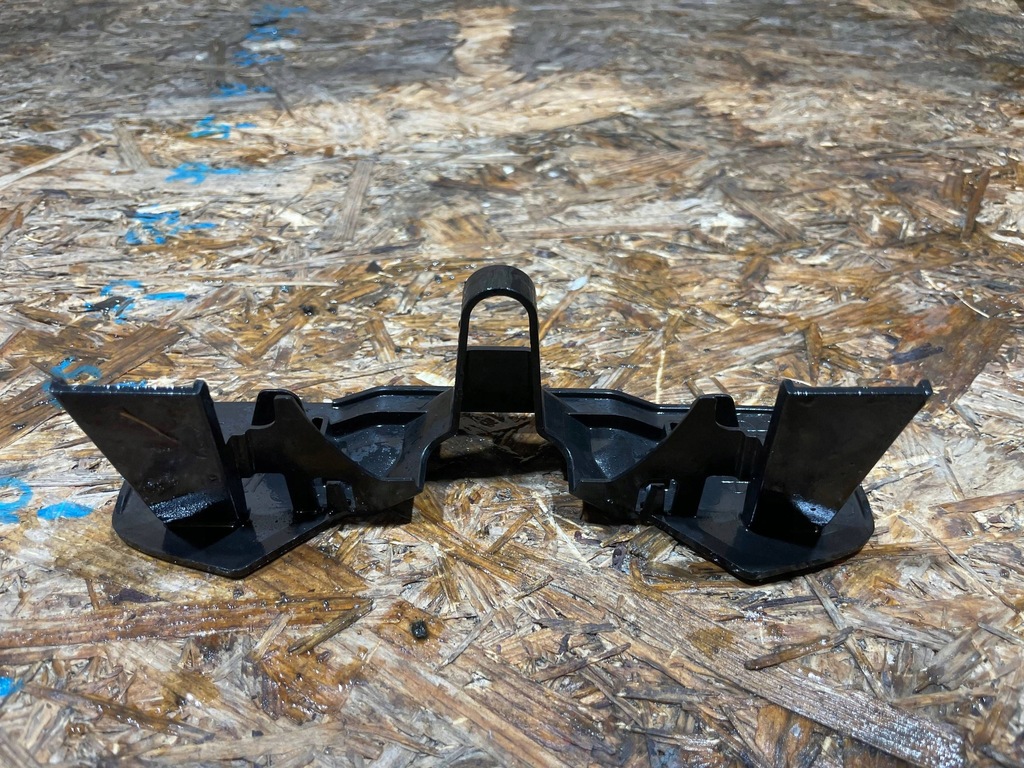 фото №9, Mazda 3 bp iv 4 19- защита замка капот