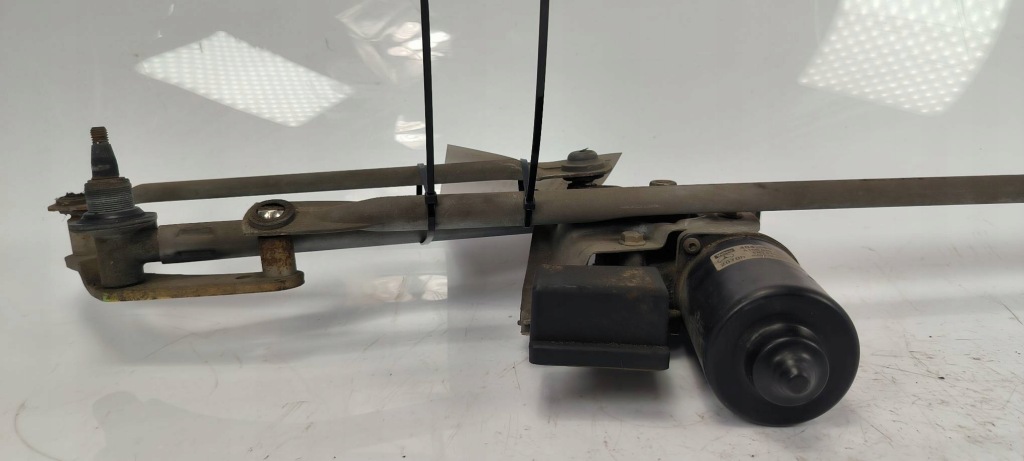 Механізм двірник перед a1688200242 mercedes - benz a 140 Недорого