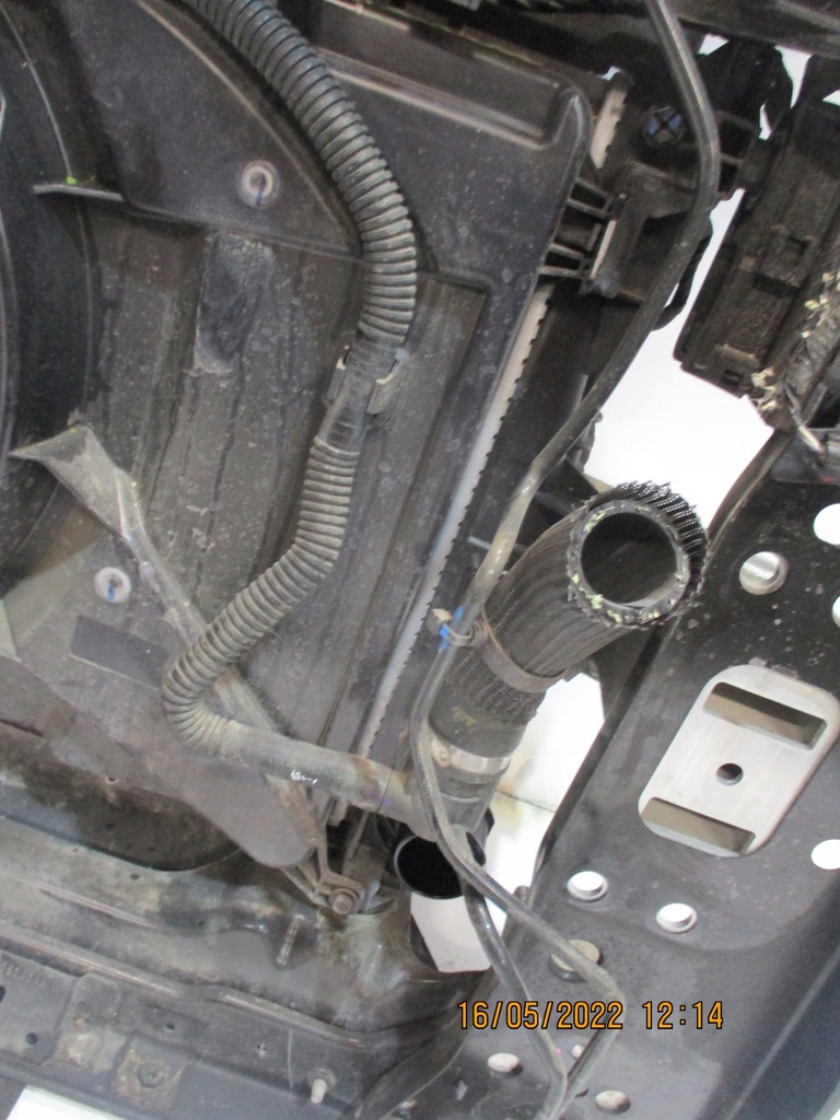 фото №9, Pas передній радіатор jeep compass 2,0jtd авто