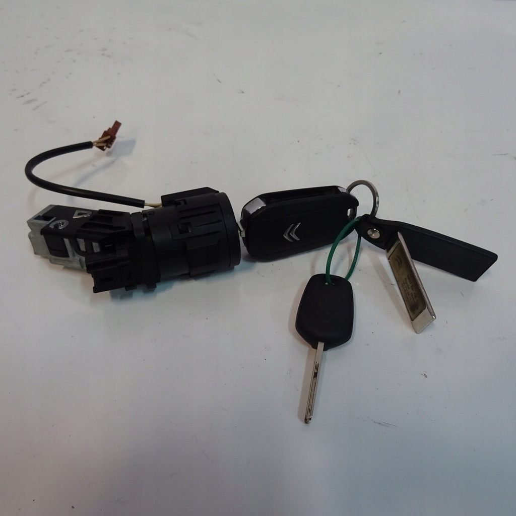 фото №2, Citroen c4 cactus 1.2b замок запалювання 36454600