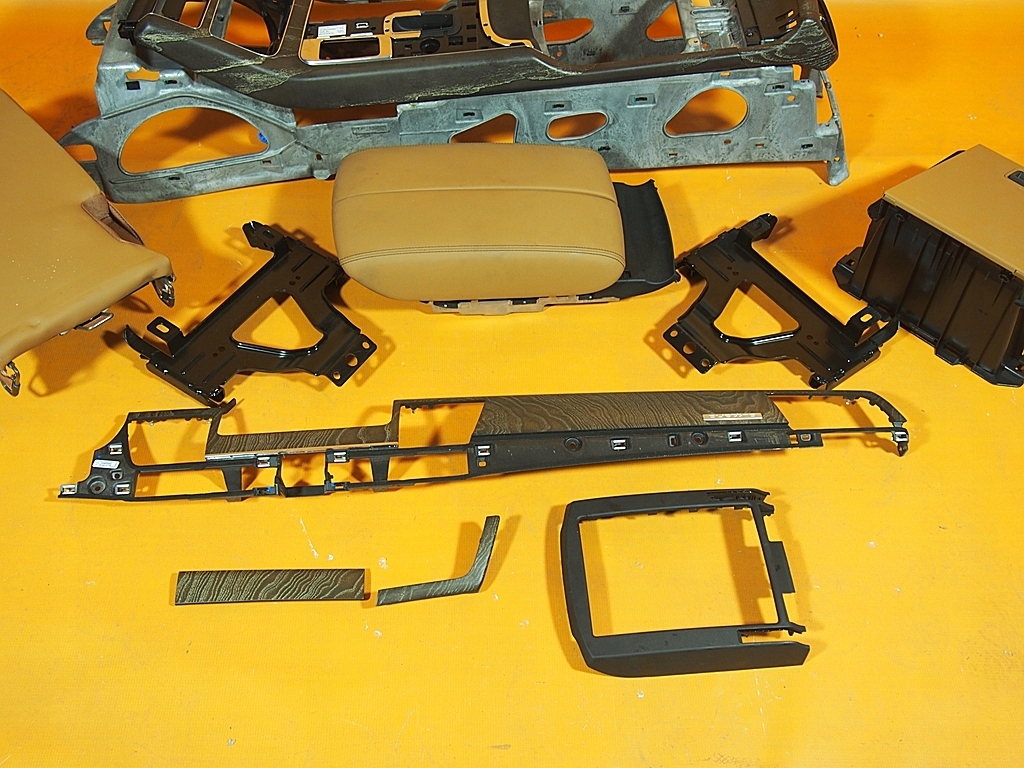 Audi a8 4h long сидіння заднє сидіння монітори exclusive Доставка