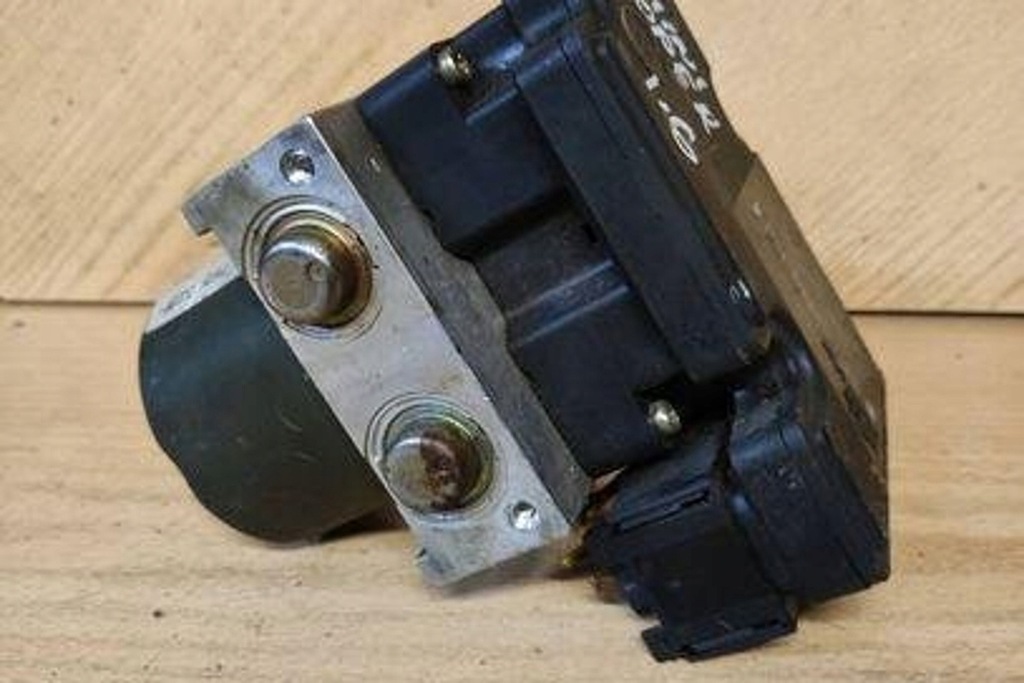 фото №1, Насос abs mini cooper r50, r53 6765323 1.6l бензиновий 66kw 2003