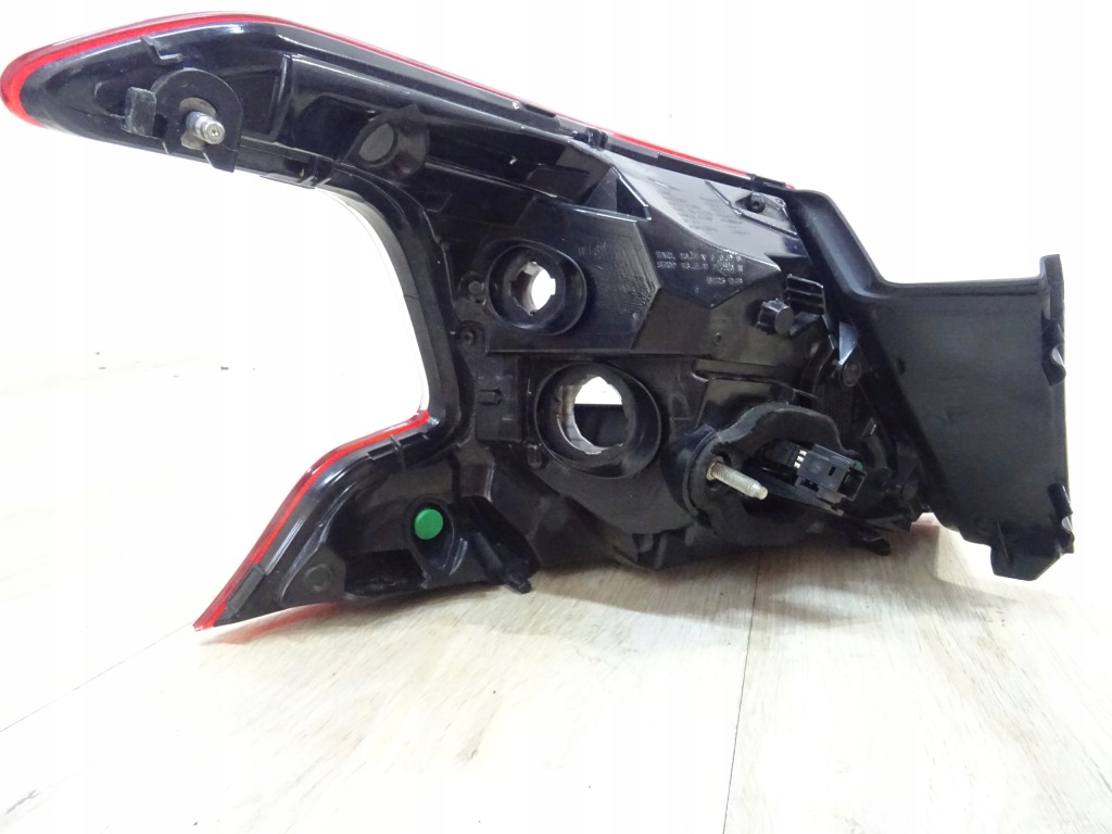 Фара задня ліва 9677817680 peugeot 308 led Ціна