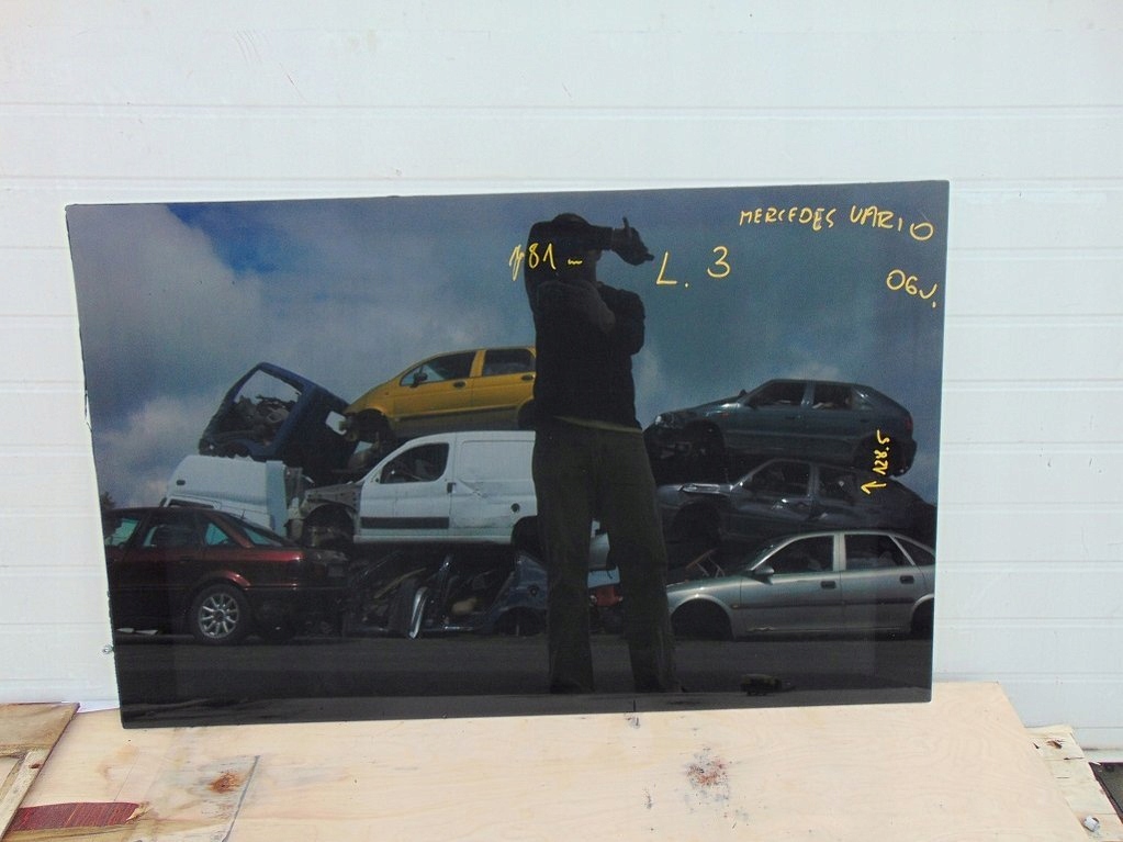 Mercedes vario 06r стекло левая автобус 128,5 x 81,5 Оригинал