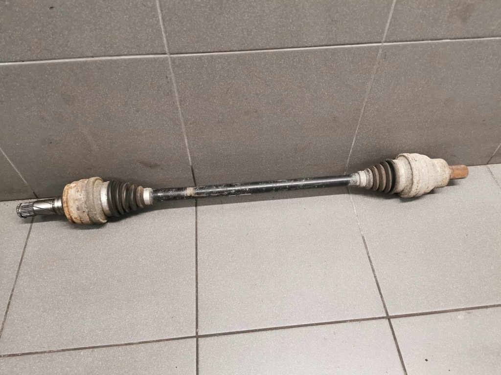 фото №1, Привідний вал задня volvo xc90 2.4d 185km p30735565