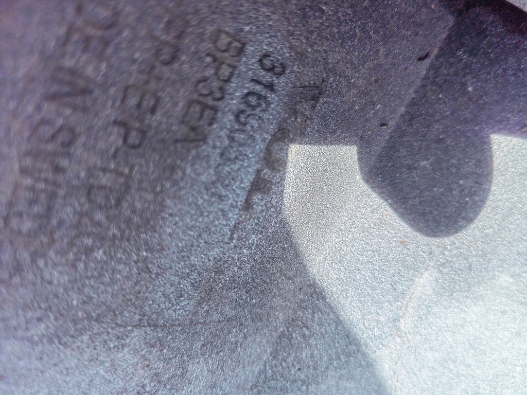 фото №11, Бампер перед передній 31690530 volvo v60 ii r r-design