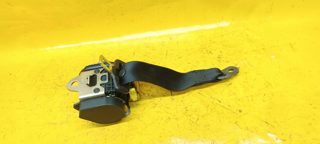 Ремень безопасности правый перед mercedes a-klasa w168 1688601885 . Киев
